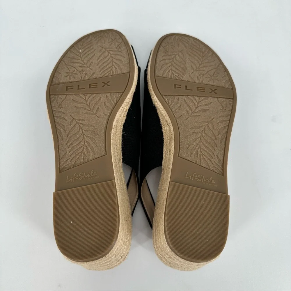LifeStride Socialite Wedge Sandal in Black Canvas size 10W Ankle Strap Peep Toe